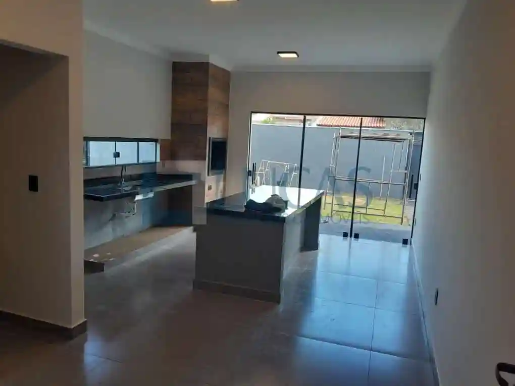 Casa com 3 quartos à venda, 210m² — foto 14 de 14
