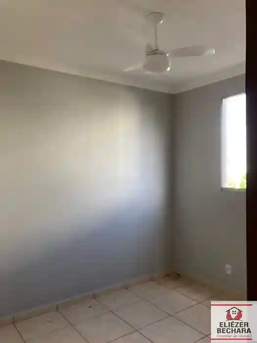 Apartamento com 2 quartos à venda, 50m² — foto 2 de 12