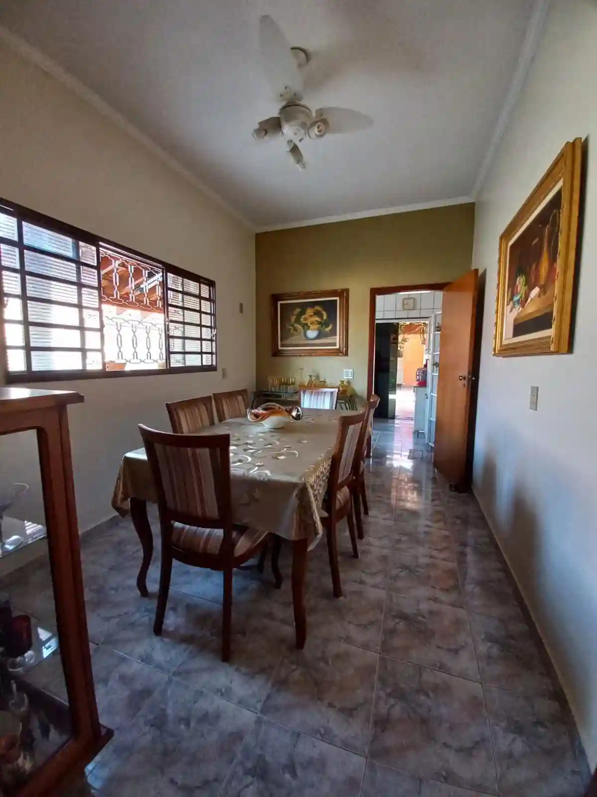 Casa com 3 quartos à venda, 250m² — foto 27 de 44