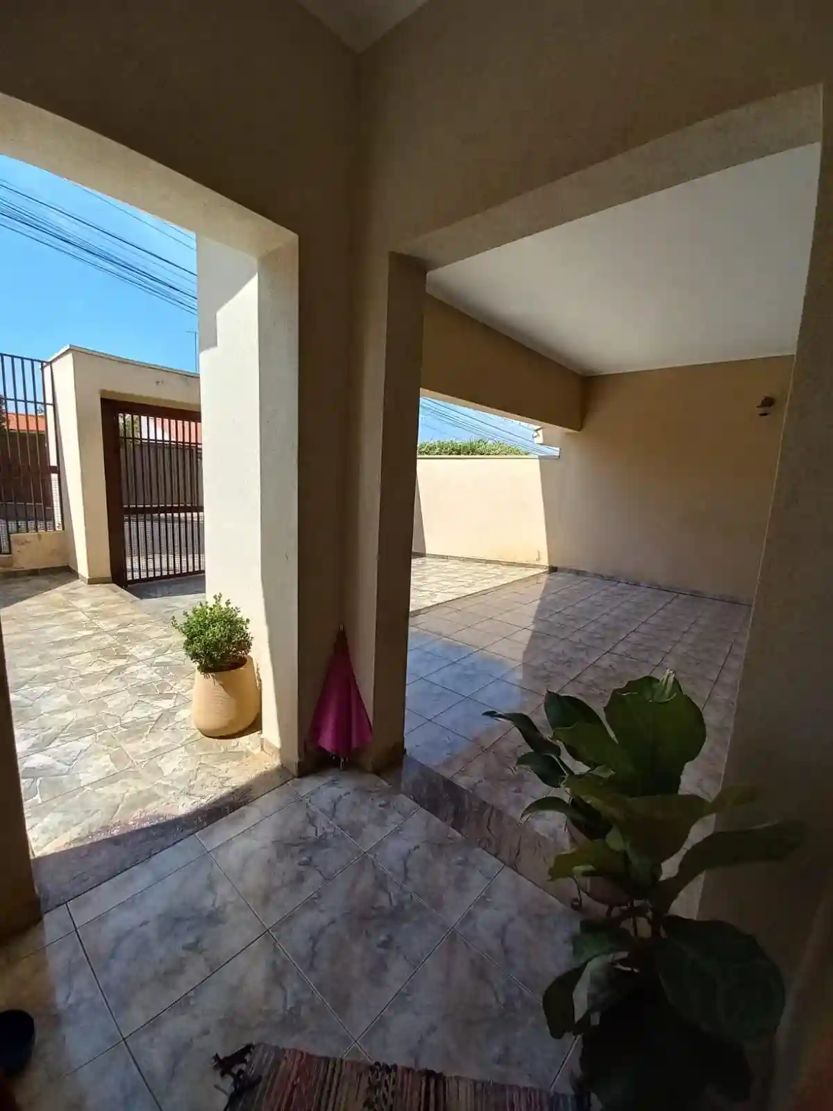 Casa com 3 quartos à venda, 250m² — foto 40 de 44