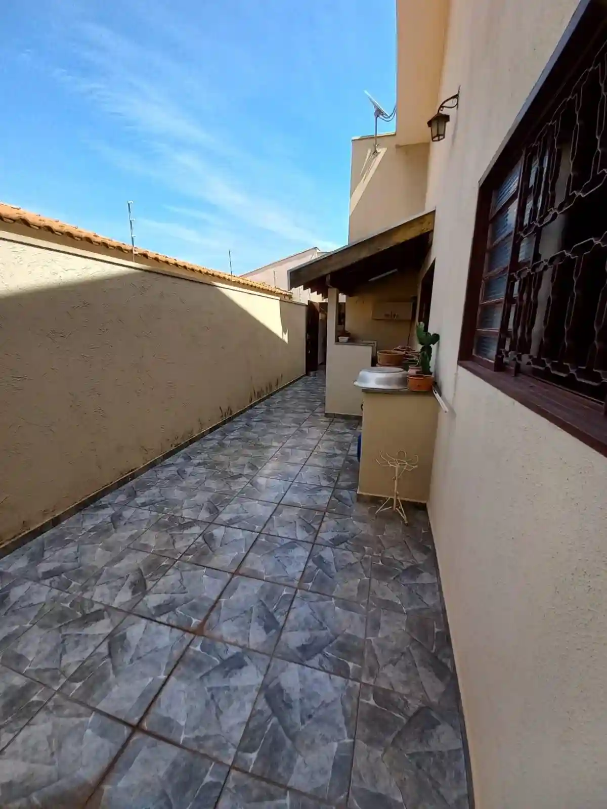 Casa com 3 quartos à venda, 250m² — foto 39 de 44