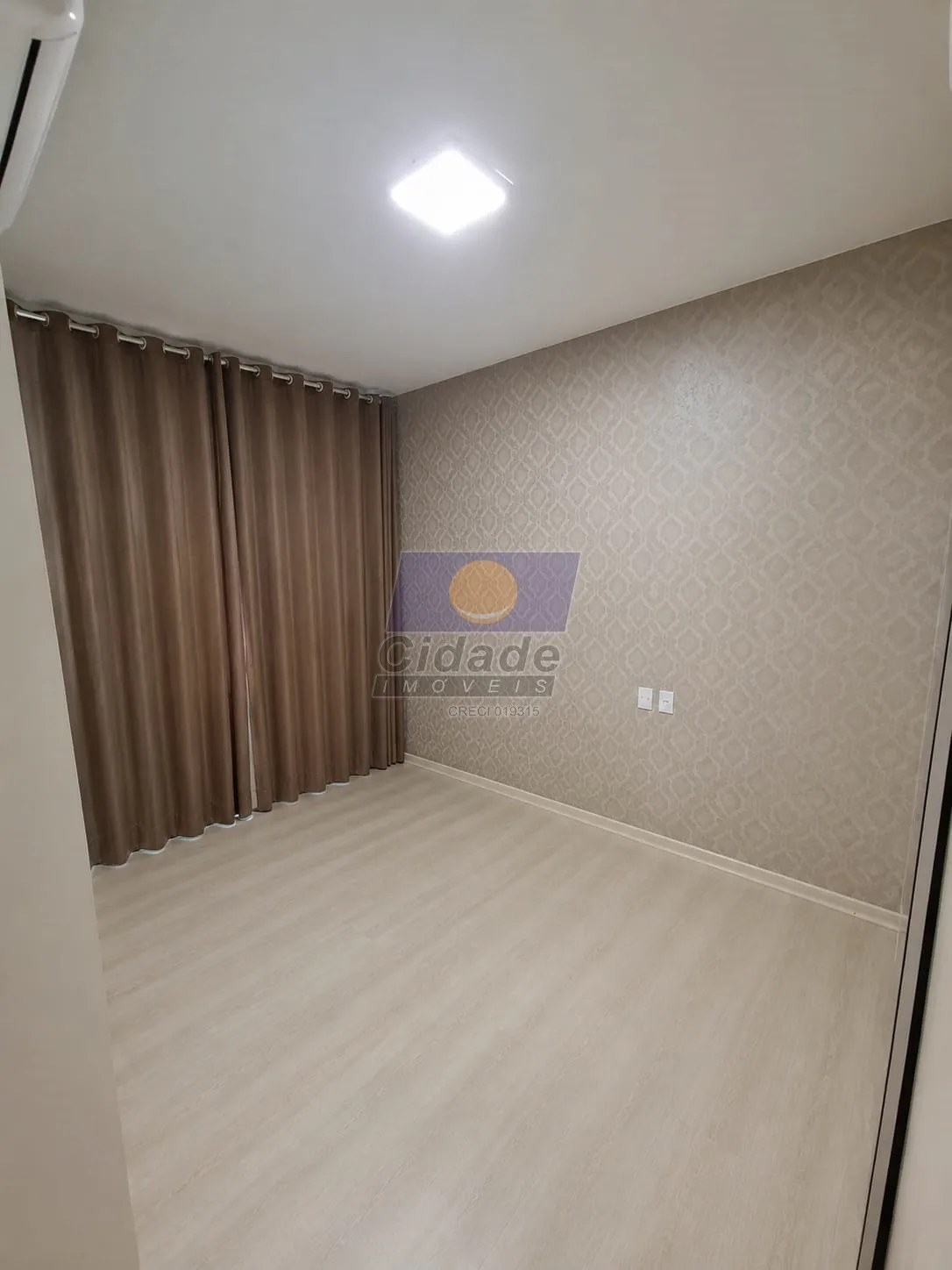 Apartamento com 3 quartos para aluguel, 85m² — foto 3 de 15