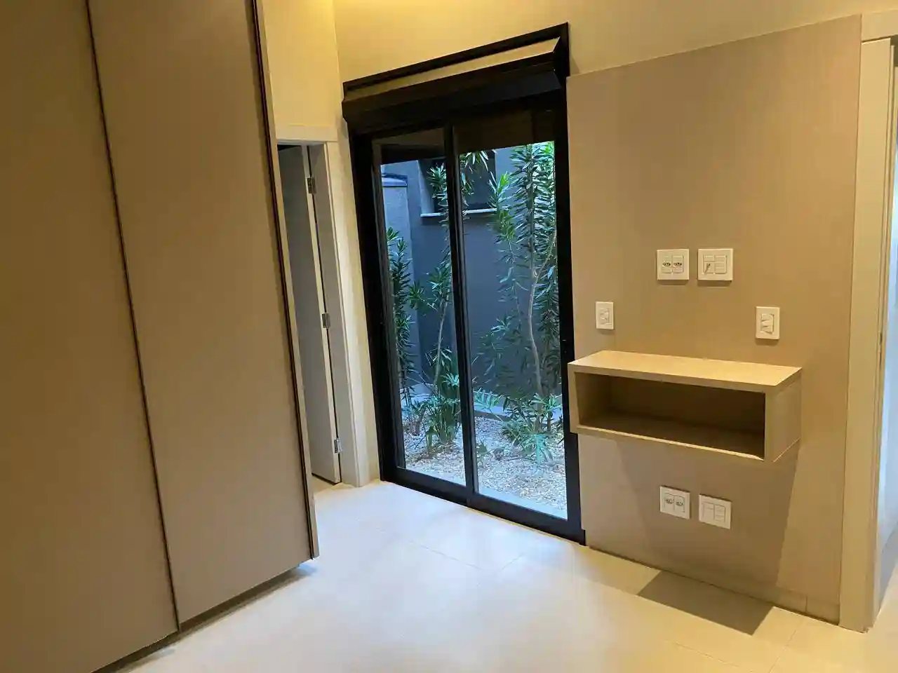 Casa de Condomínio com 3 quartos à venda, 250m² — foto 27 de 36