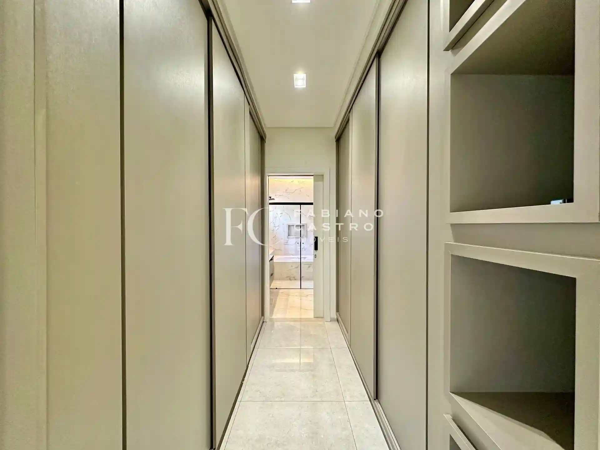 Casa de Condomínio com 3 quartos à venda, 245m² — foto 30 de 32