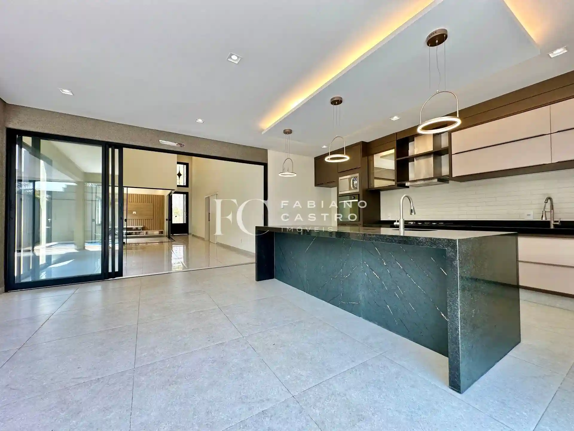 Casa de Condomínio com 3 quartos à venda, 245m² — foto 22 de 32