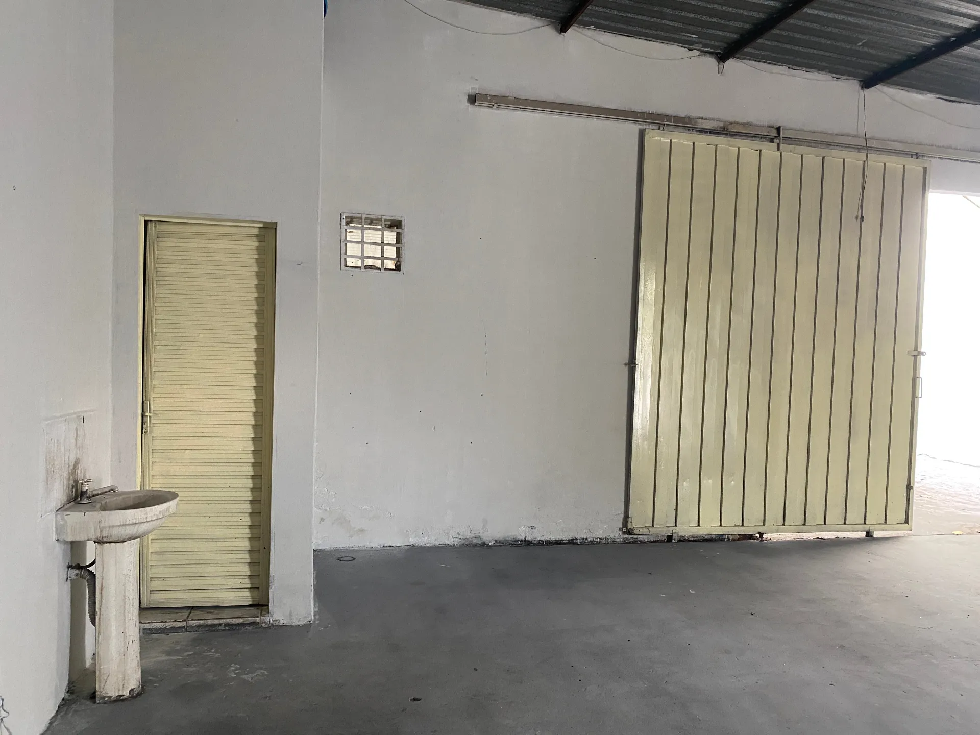 Loja / Salão / Ponto Comercial para aluguel, 78m² — foto 7 de 9