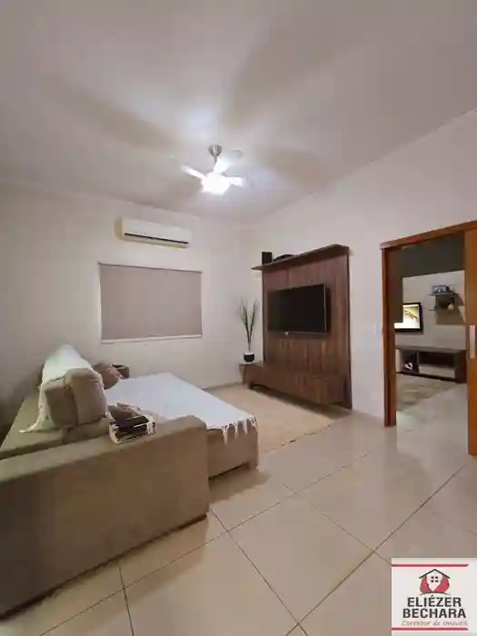 Casa com 3 quartos à venda, 240m² — foto 28 de 28