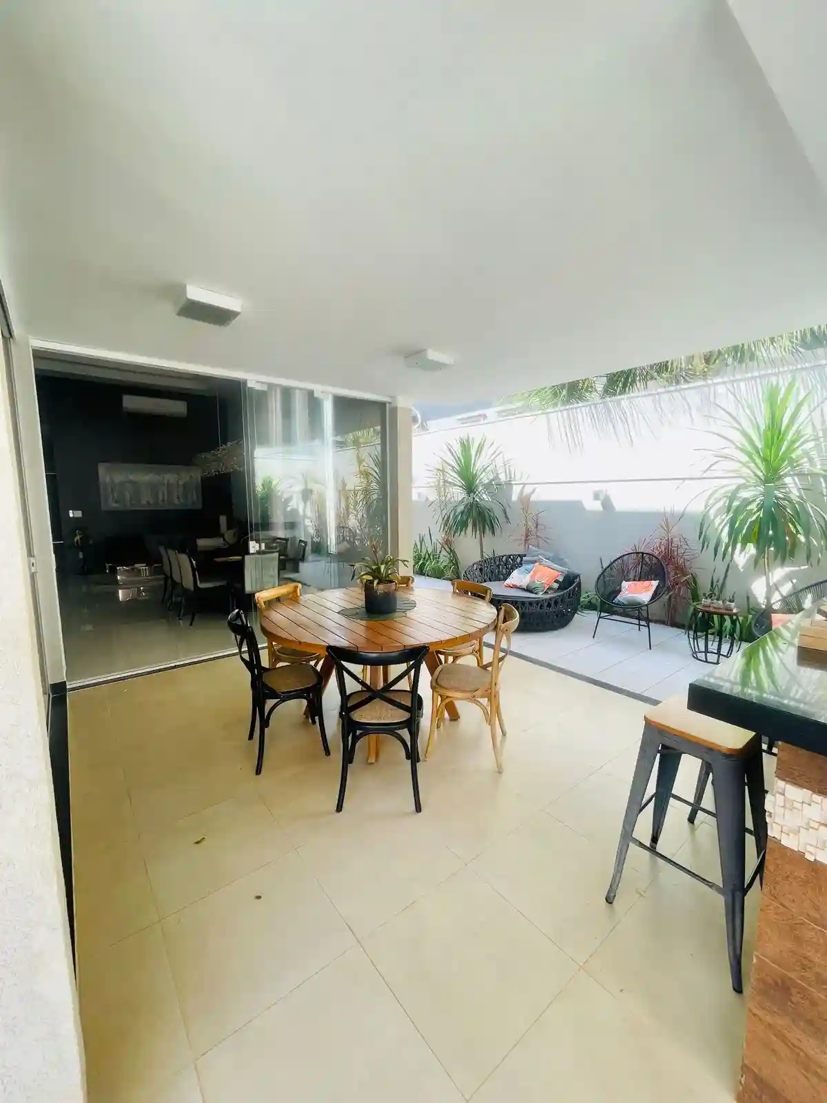 Casa de Condomínio com 3 quartos à venda, 420m² — foto 8 de 13
