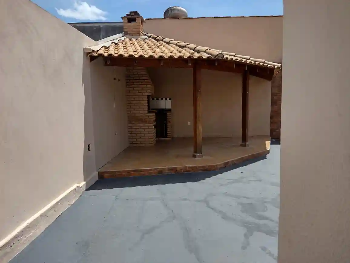 Casa com 2 quartos à venda, 275m² — foto 10 de 12