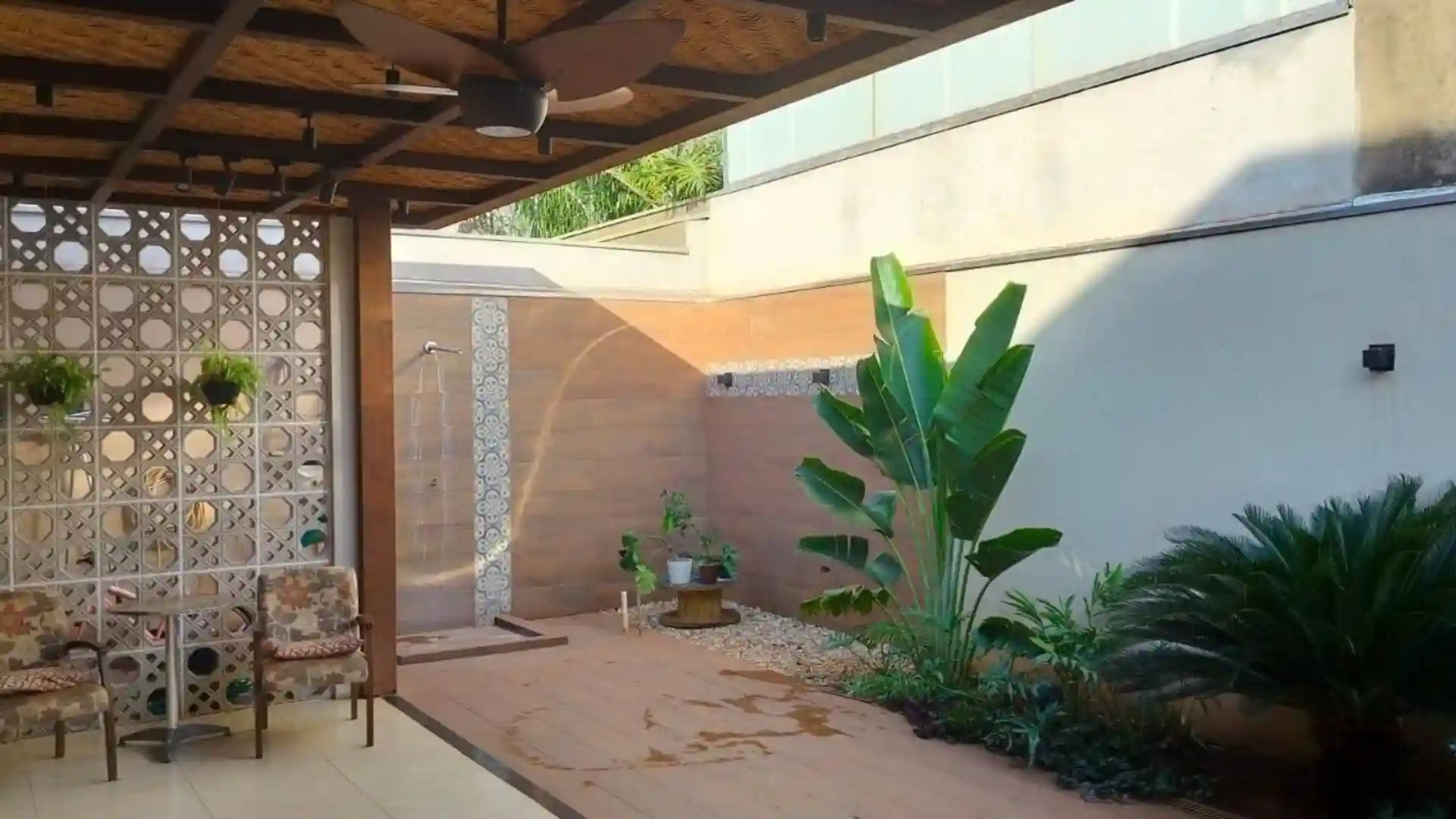 Casa de Condomínio com 3 quartos à venda, 174m² — foto 2 de 21