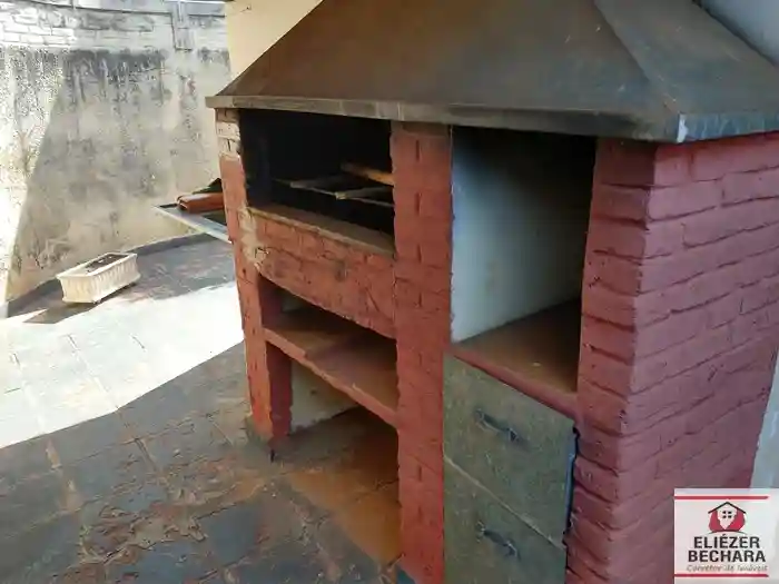 Casa com 3 quartos à venda, 150m² — foto 2 de 44