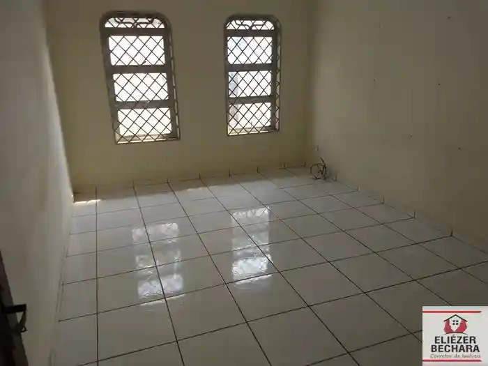Casa com 3 quartos à venda, 150m² — foto 1 de 44