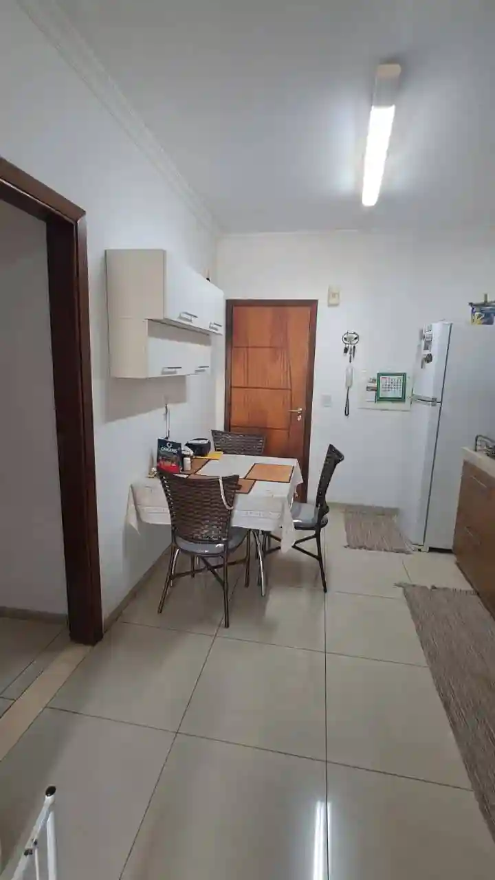 Apartamento com 3 quartos à venda, 140m² — foto 5 de 21