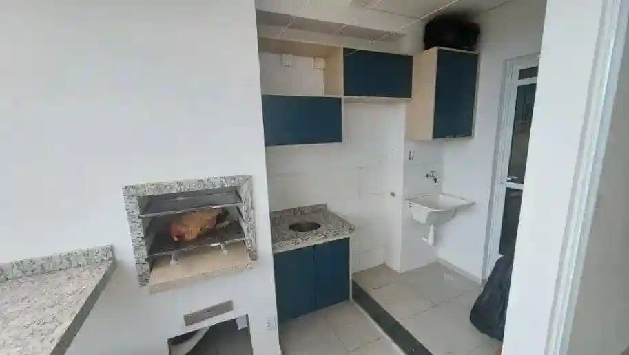 Apartamento com 2 quartos à venda, 64m² — foto 2 de 10