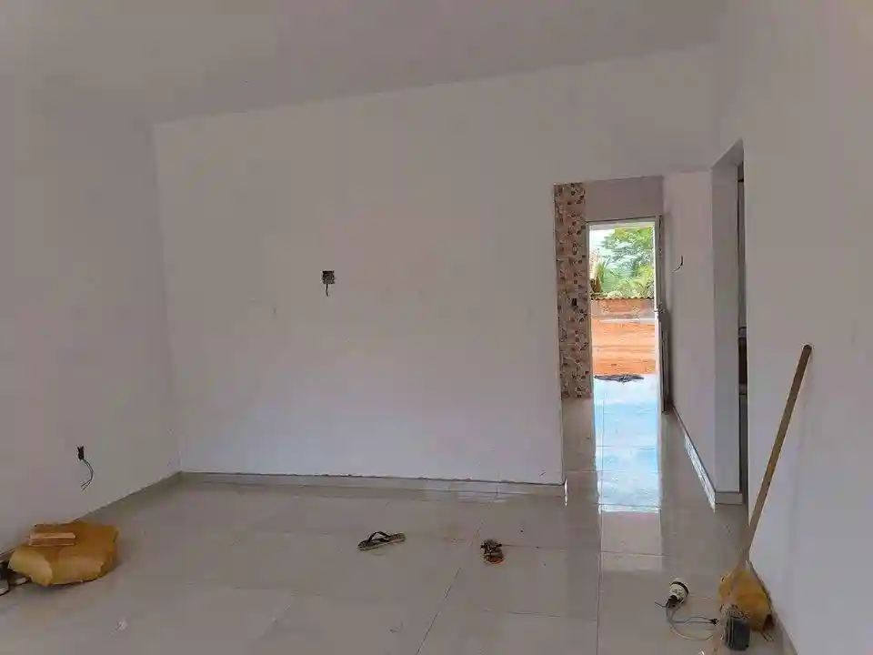 Casa com 2 quartos à venda, 500m² — foto 2 de 10