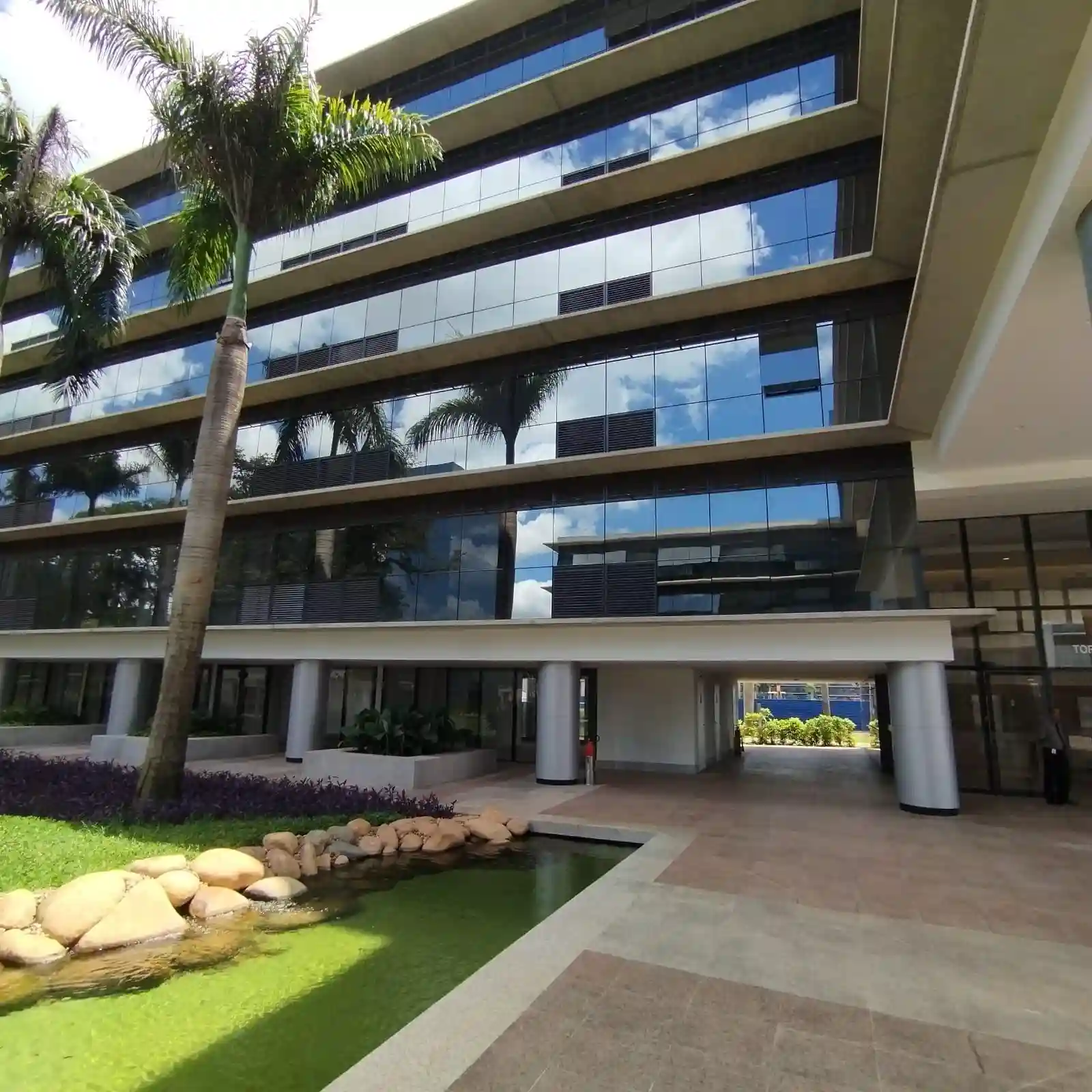 Conjunto Comercial / Sala  à venda, 44m² — foto 1 de 19
