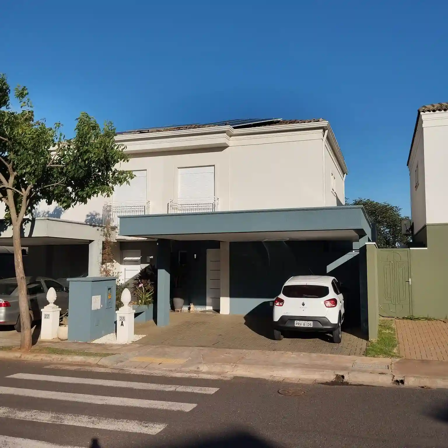 Casa de Condomínio com 3 quartos à venda, 130m² — foto 2 de 60