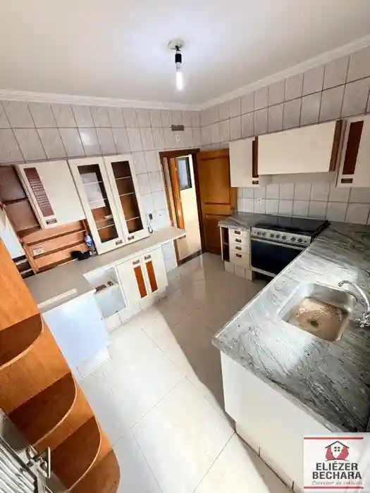 Apartamento com 3 quartos à venda, 140m² — foto 31 de 34