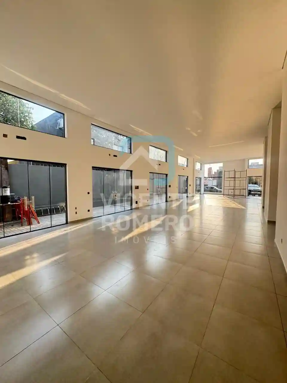 Loja / Salão / Ponto Comercial  para aluguel, 223m² — foto 8 de 17
