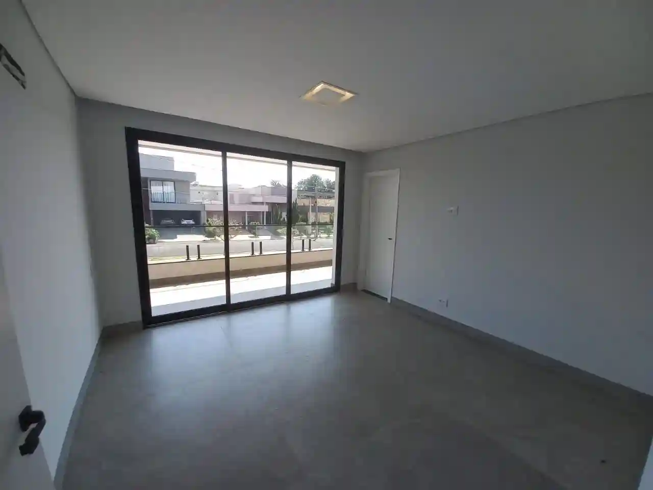 Casa de Condomínio  à venda, 305m² — foto 16 de 28