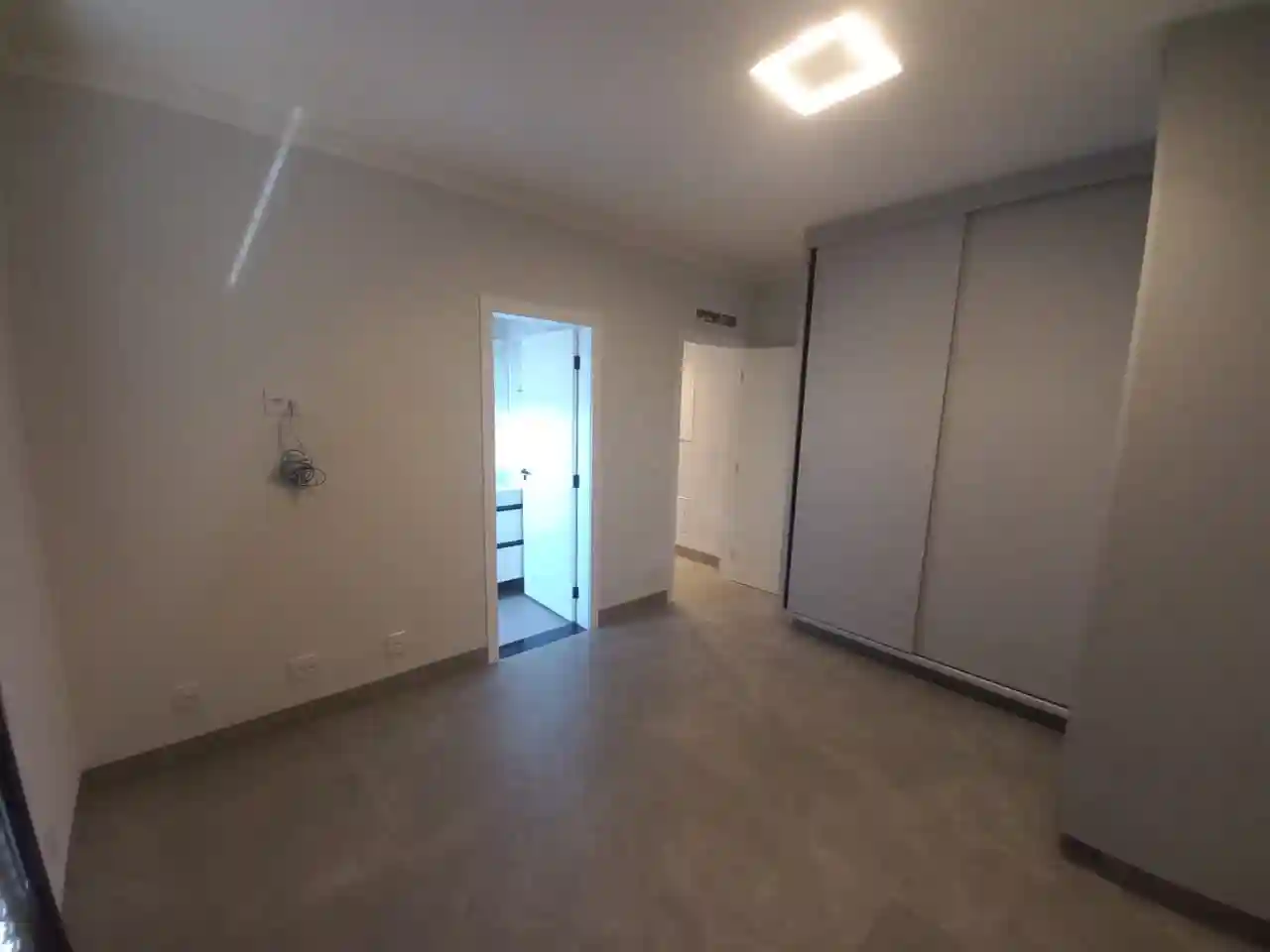 Casa de Condomínio  à venda, 305m² — foto 24 de 28