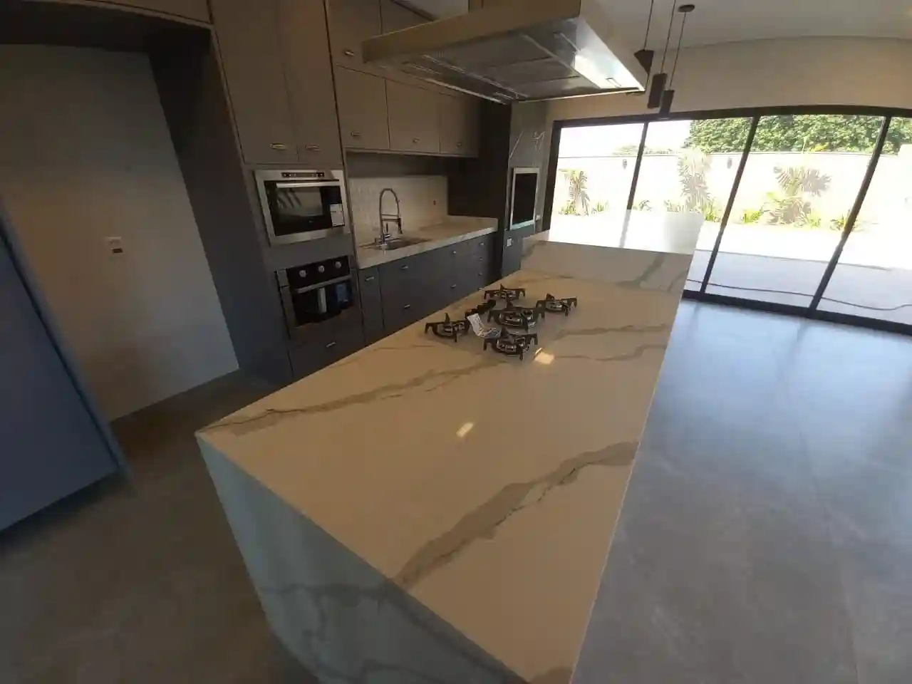 Casa de Condomínio  à venda, 305m² — foto 7 de 28