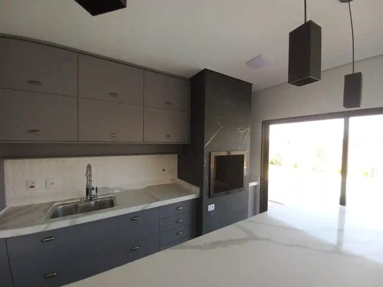 Casa de Condomínio  à venda, 305m² — foto 8 de 28