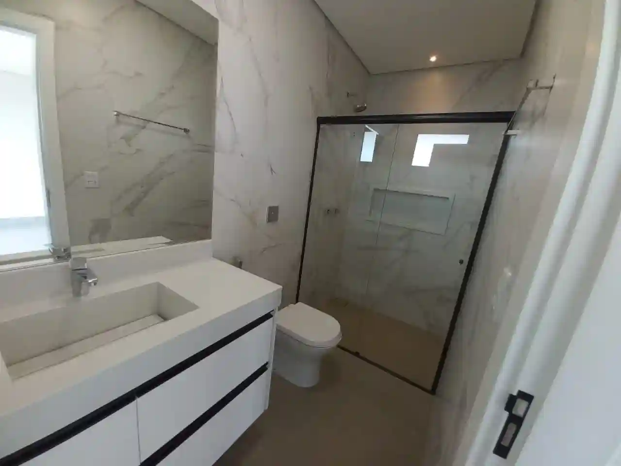 Casa de Condomínio  à venda, 305m² — foto 18 de 28