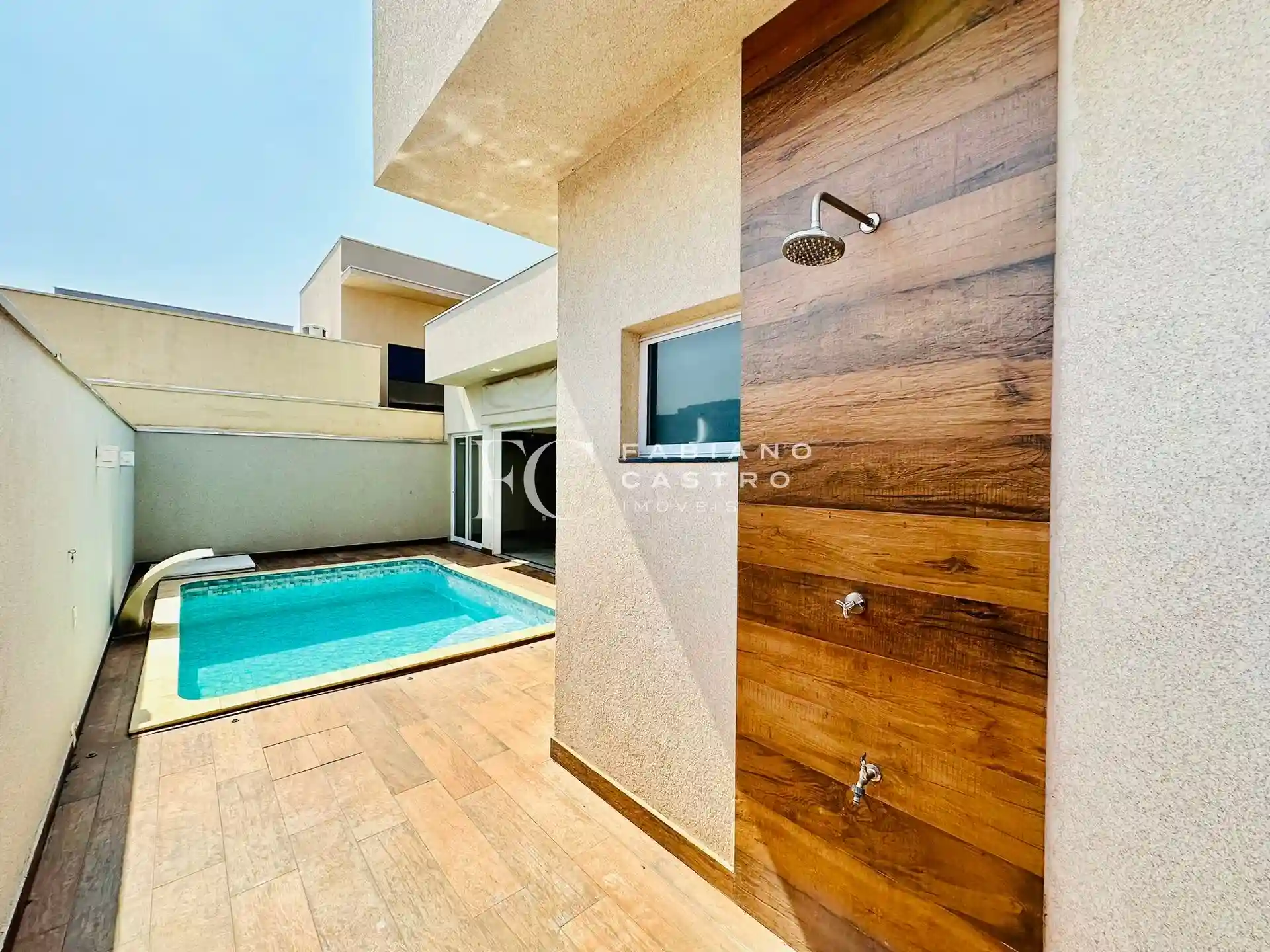 Casa de Condomínio com 3 quartos à venda, 200m² — foto 15 de 27