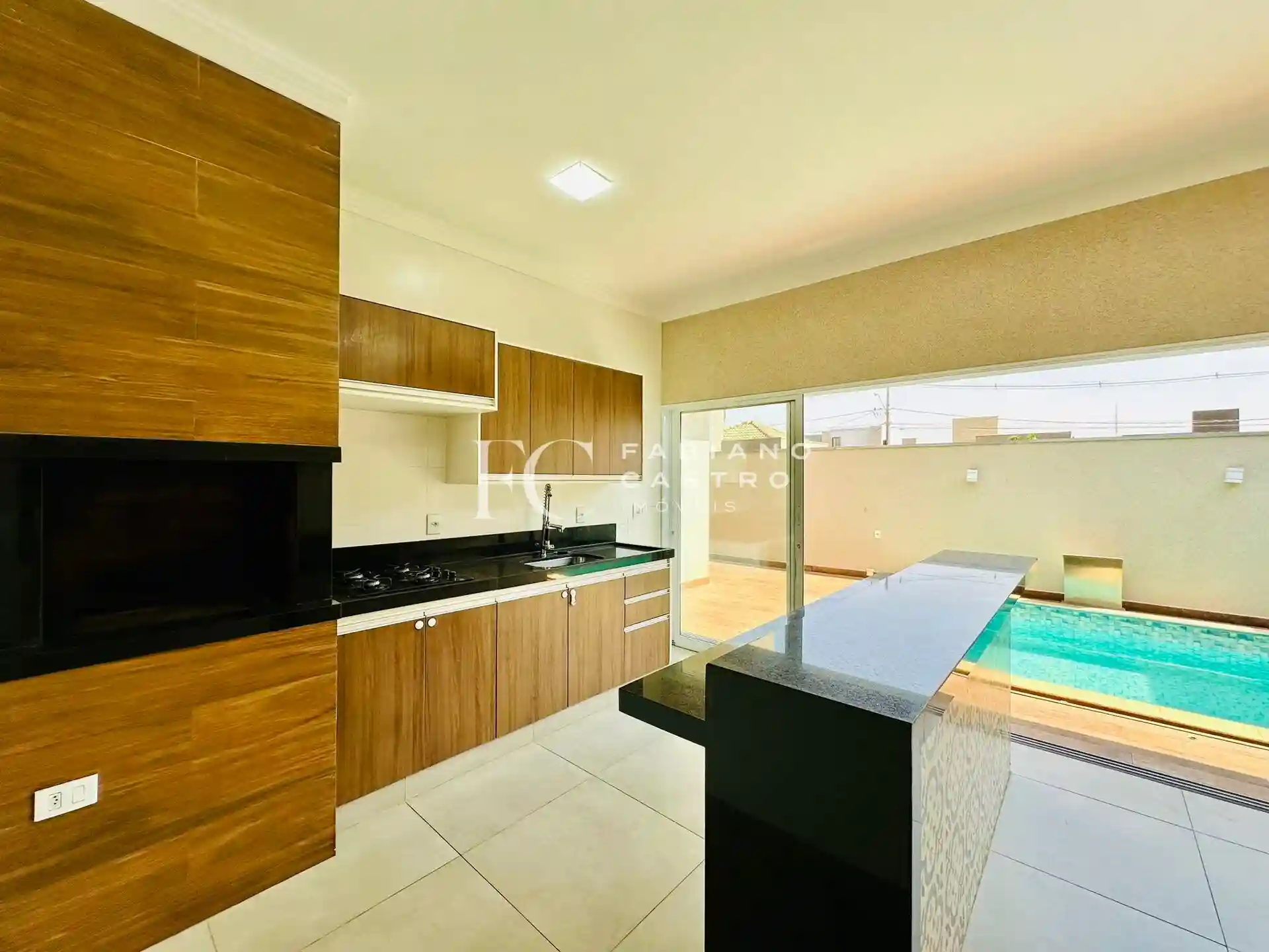 Casa de Condomínio com 3 quartos à venda, 200m² — foto 17 de 27