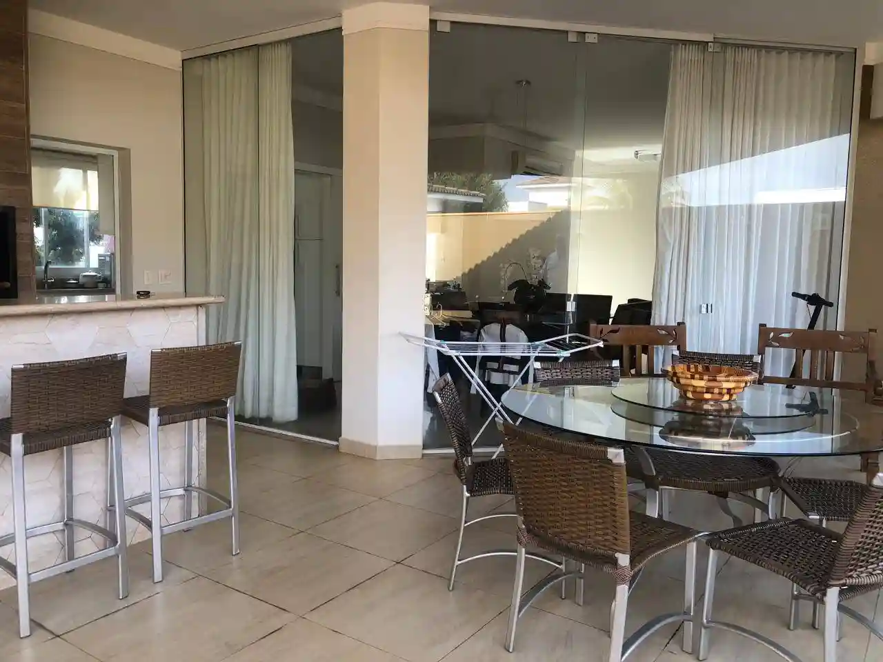 Casa de Condomínio com 3 quartos à venda, 256m² — foto 13 de 23