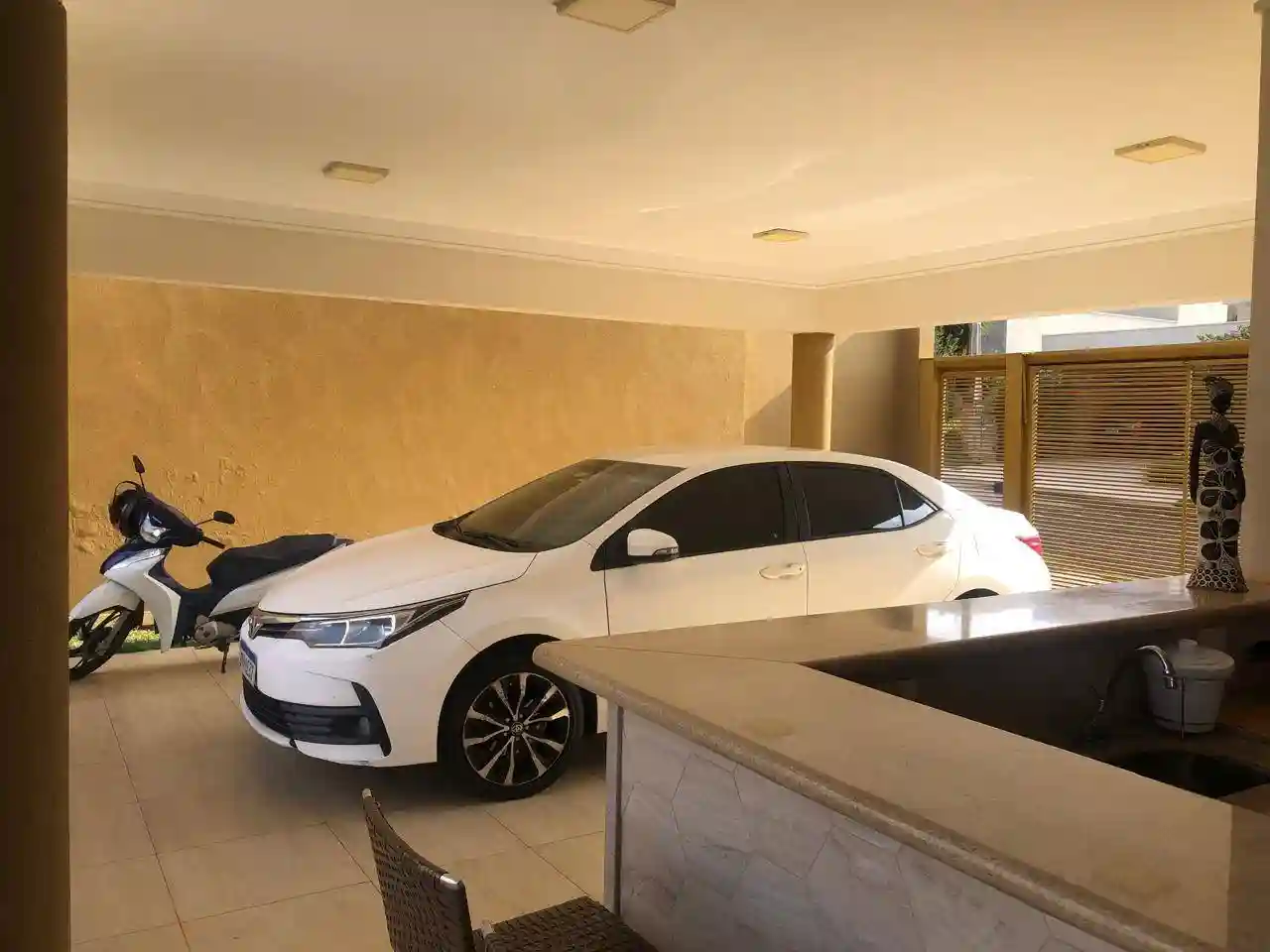 Casa de Condomínio com 3 quartos à venda, 256m² — foto 14 de 23