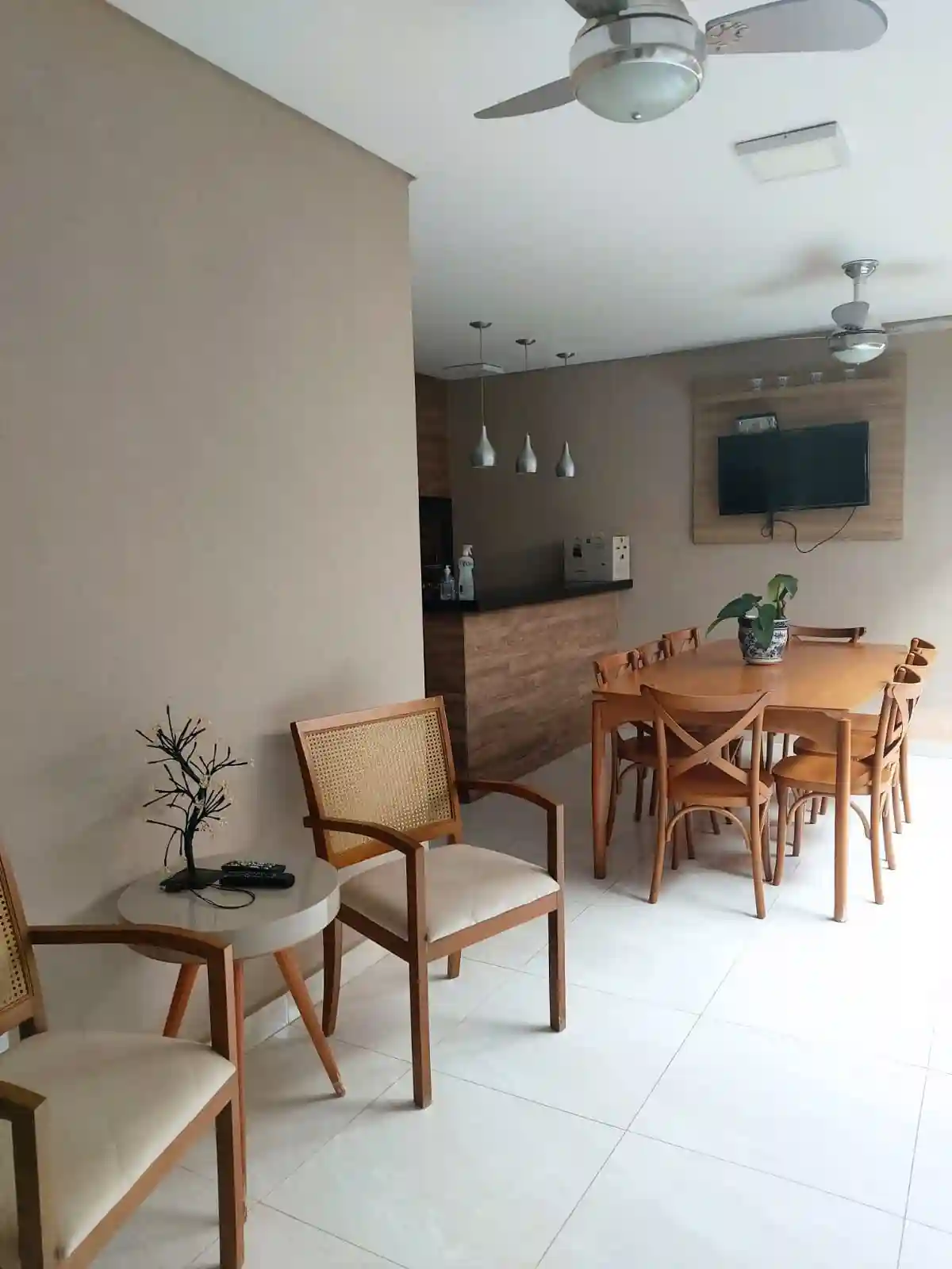 Casa de Condomínio com 3 quartos à venda, 170m² — foto 3 de 12