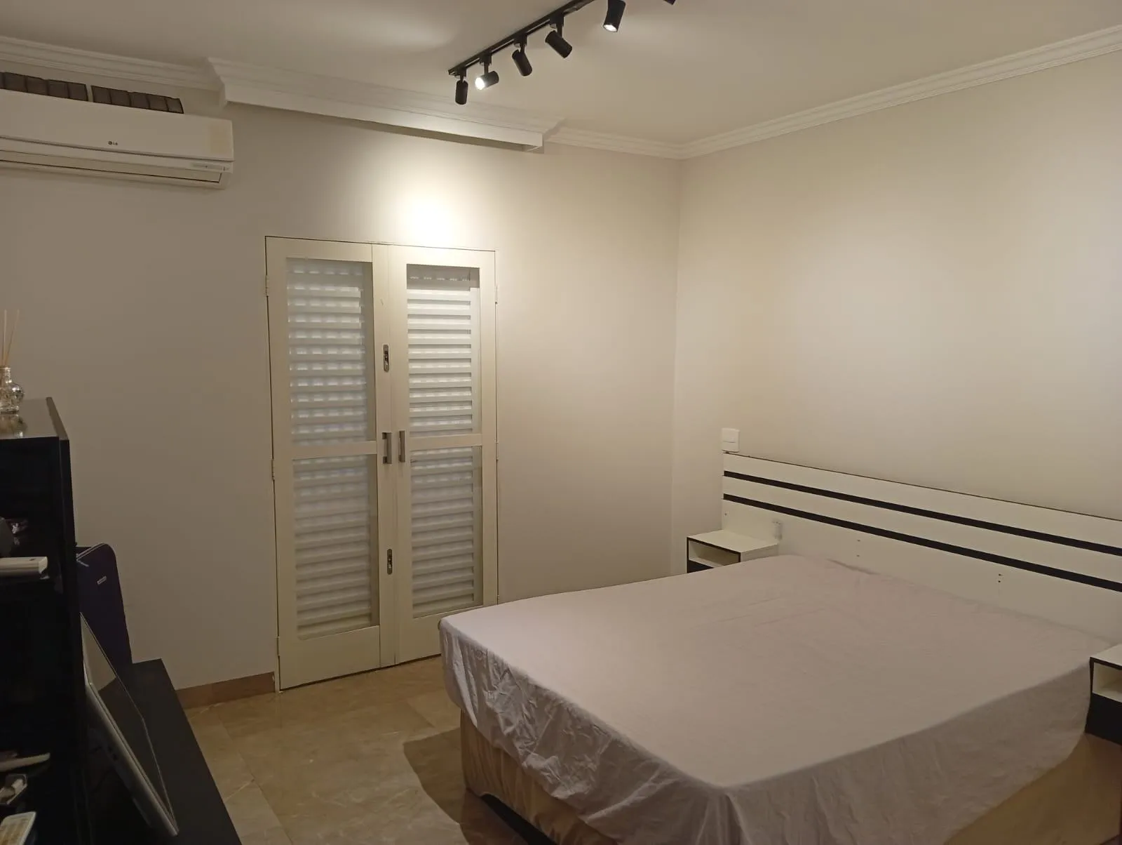 Casa com 3 quartos à venda, 450m² — foto 26 de 35