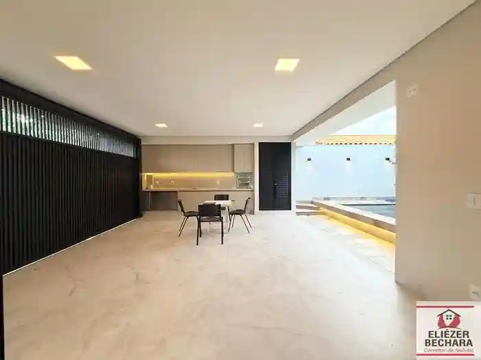 Casa de Condomínio com 3 quartos à venda, 190m² — foto 8 de 33