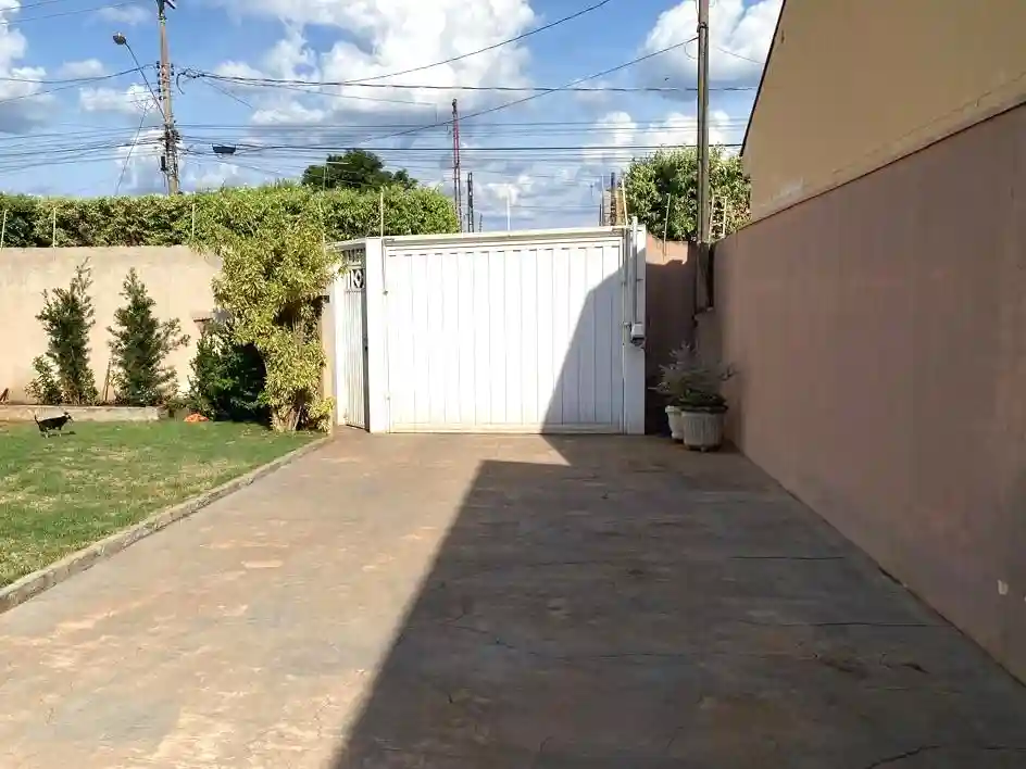Casa com 2 quartos à venda, 360m² — foto 19 de 20