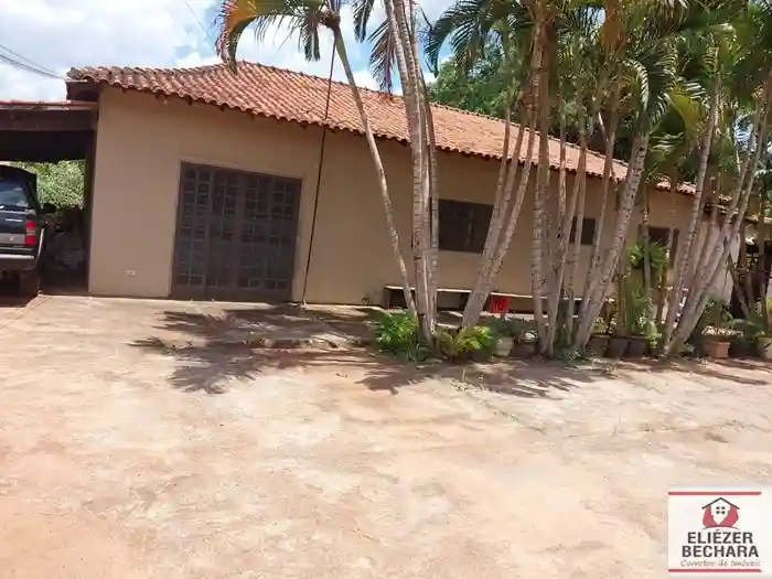 Fazenda / Sítio / Chácara com 3 quartos à venda, 2000m² — foto 1 de 19