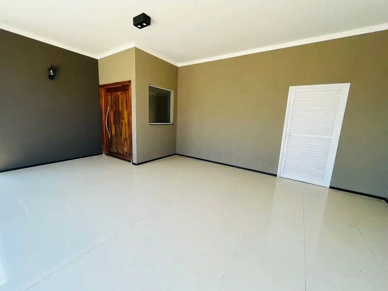 Casa de Condomínio com 3 quartos à venda, 180m² — foto 8 de 16