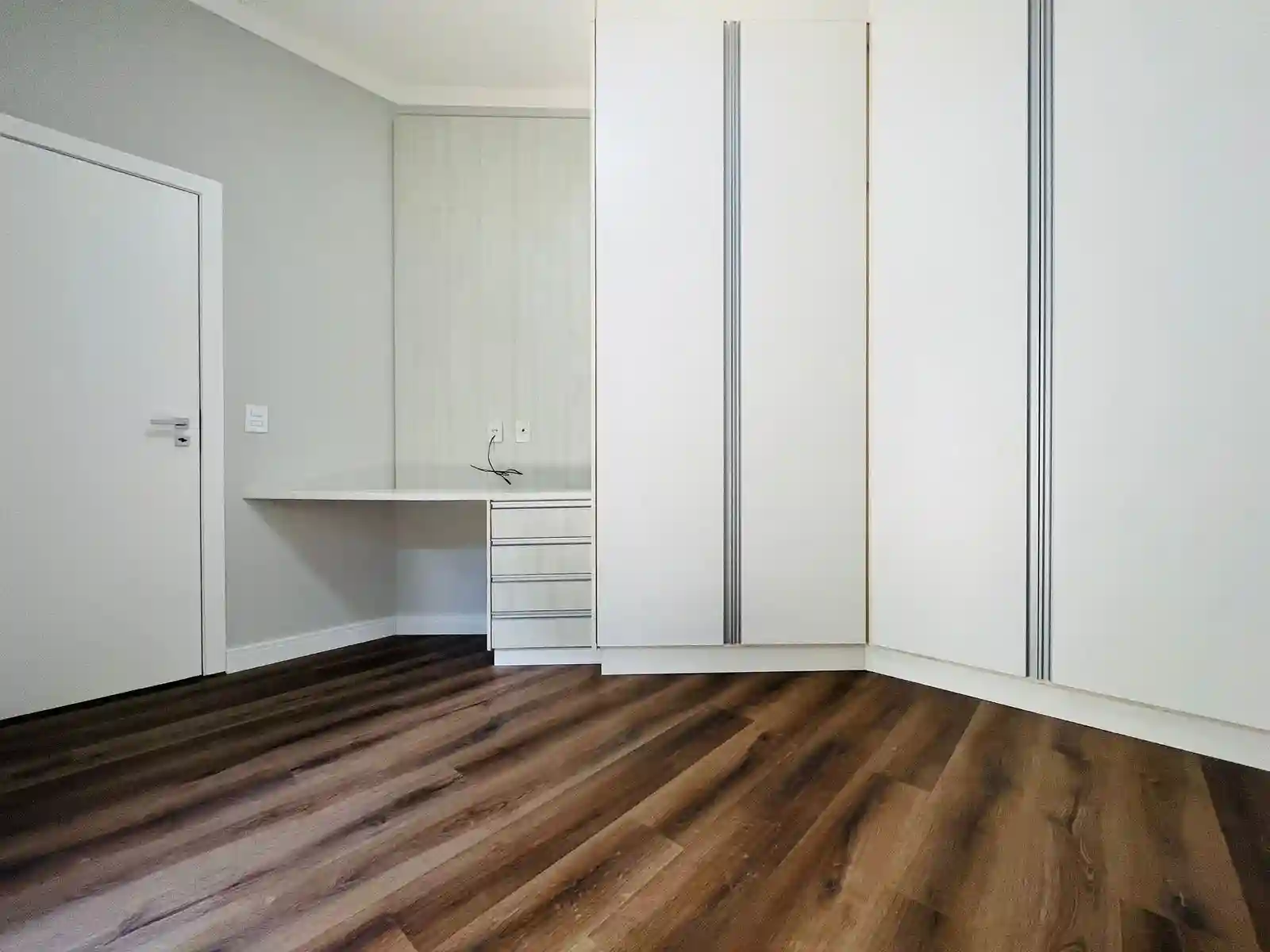 Casa de Condomínio com 3 quartos à venda, 180m² — foto 12 de 16