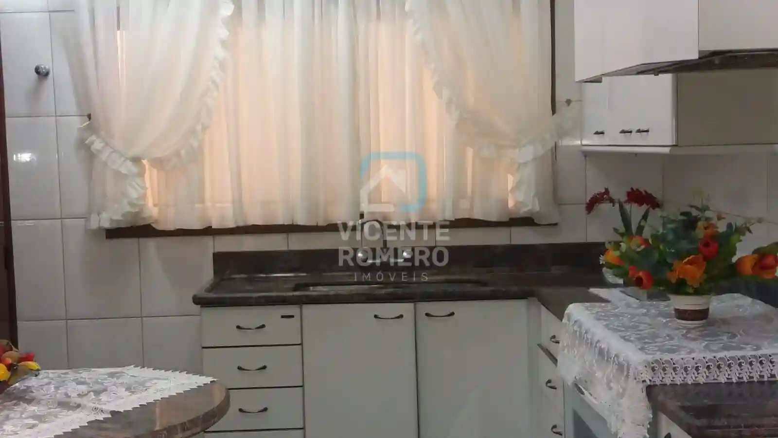 Casa de Condomínio com 5 quartos para aluguel, 460m² — foto 5 de 15