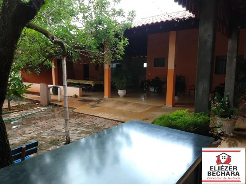 Fazenda / Sítio / Chácara à venda — foto 1 de 9
