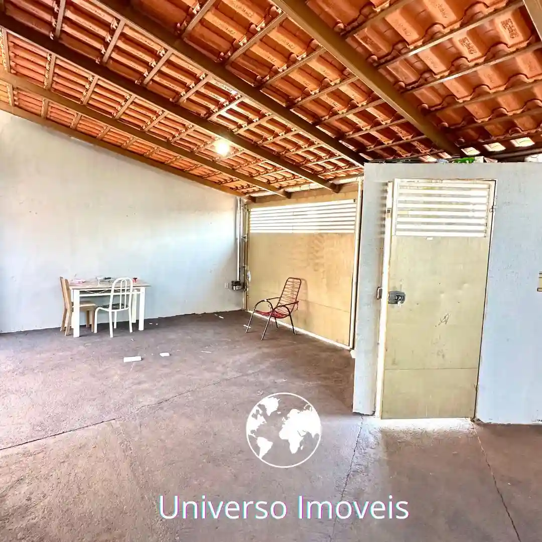 Casa com 2 quartos à venda, 105m² — foto 3 de 8
