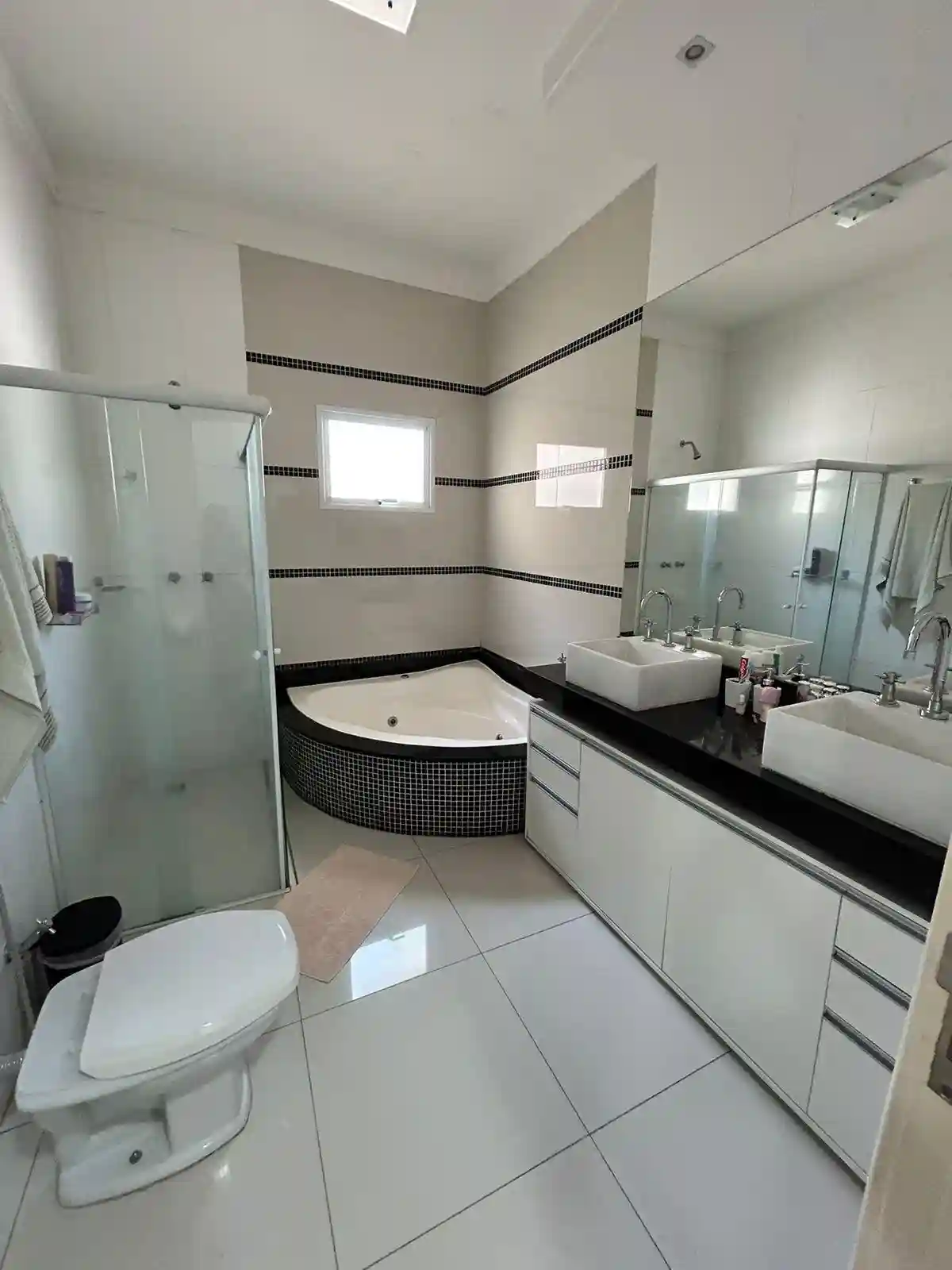 Casa de Condomínio com 3 quartos à venda, 275m² — foto 15 de 24