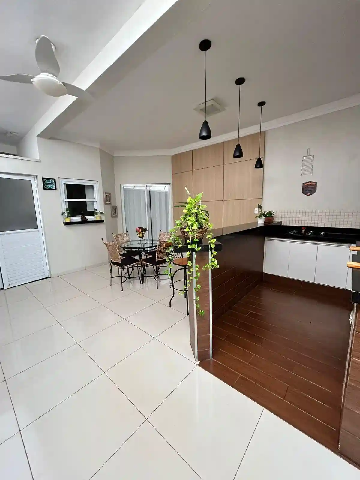 Casa de Condomínio com 3 quartos à venda, 275m² — foto 21 de 24