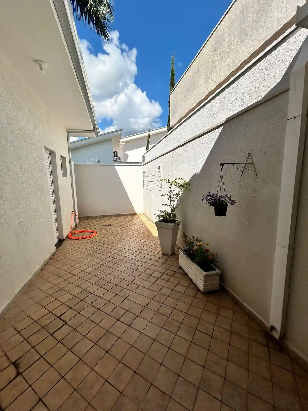 Casa de Condomínio com 3 quartos à venda, 275m² — foto 23 de 24