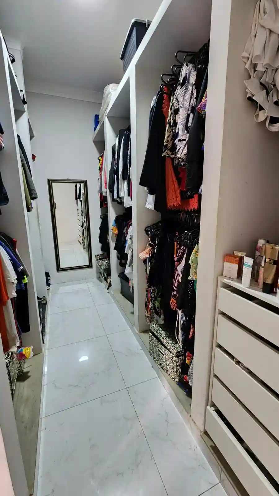 Casa de Condomínio com 3 quartos à venda, 336m² — foto 11 de 28