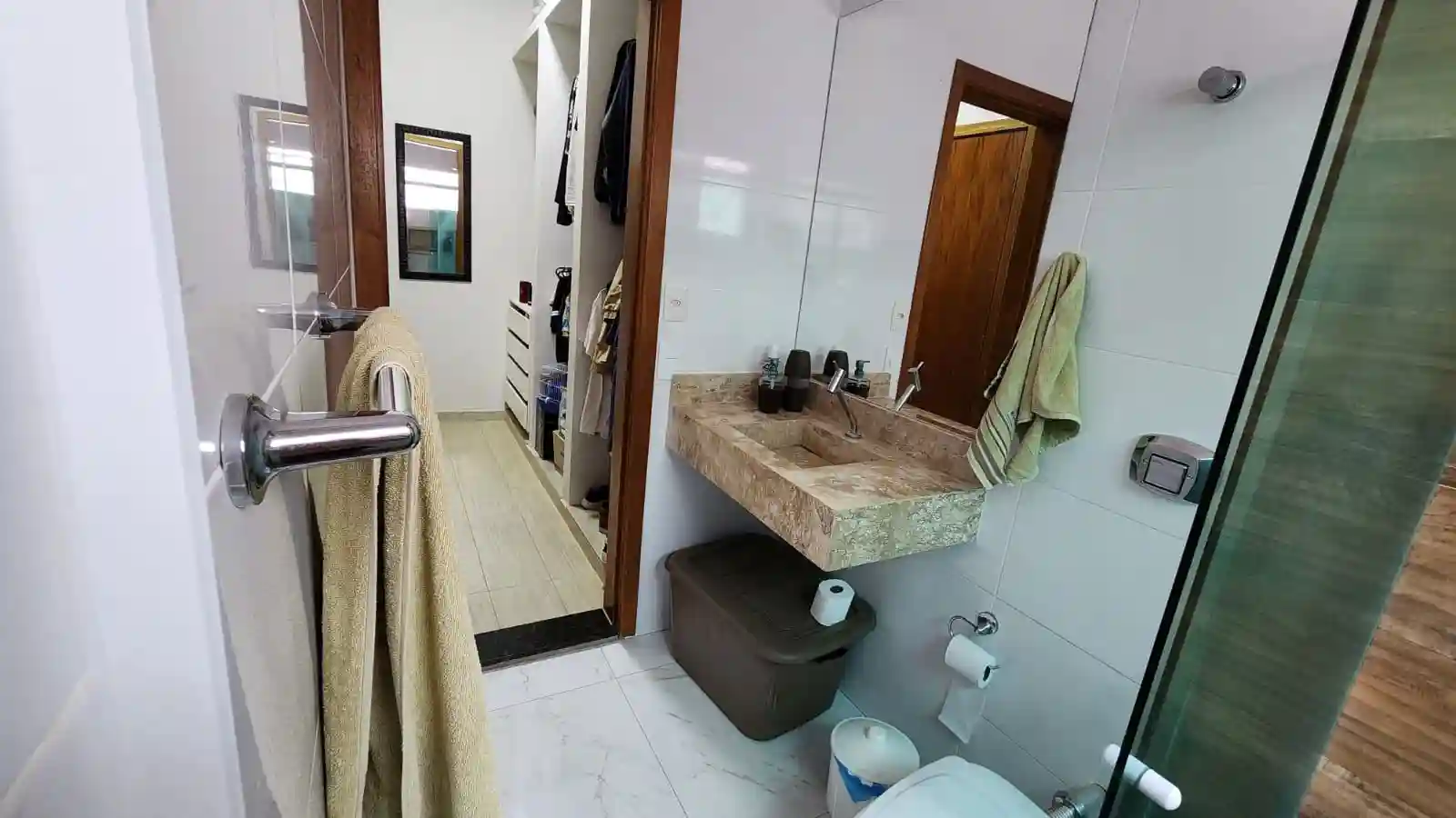 Casa de Condomínio com 3 quartos à venda, 336m² — foto 10 de 28