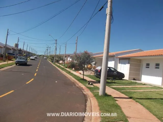 Casa à venda — foto 2 de 4