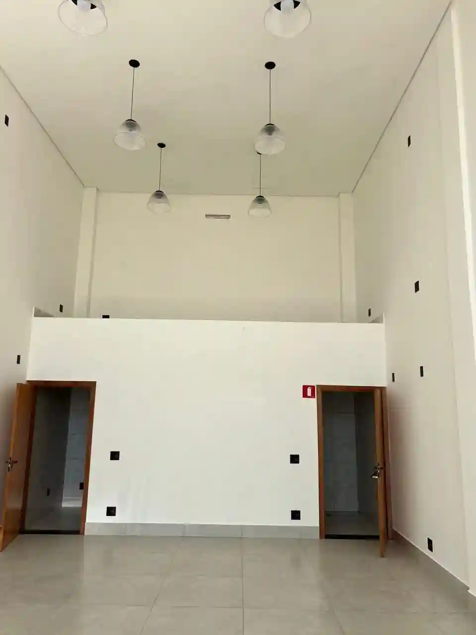 Conjunto Comercial / Sala  para aluguel, 85m² — foto 7 de 9