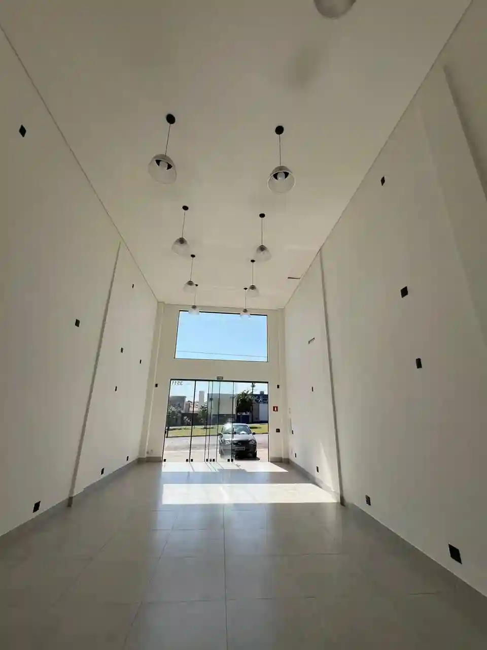 Conjunto Comercial / Sala  para aluguel, 85m² — foto 1 de 9
